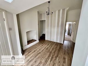 Dining Kitchen- click for photo gallery